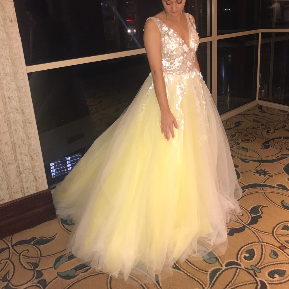 Pastel yellow Jovani prom dress